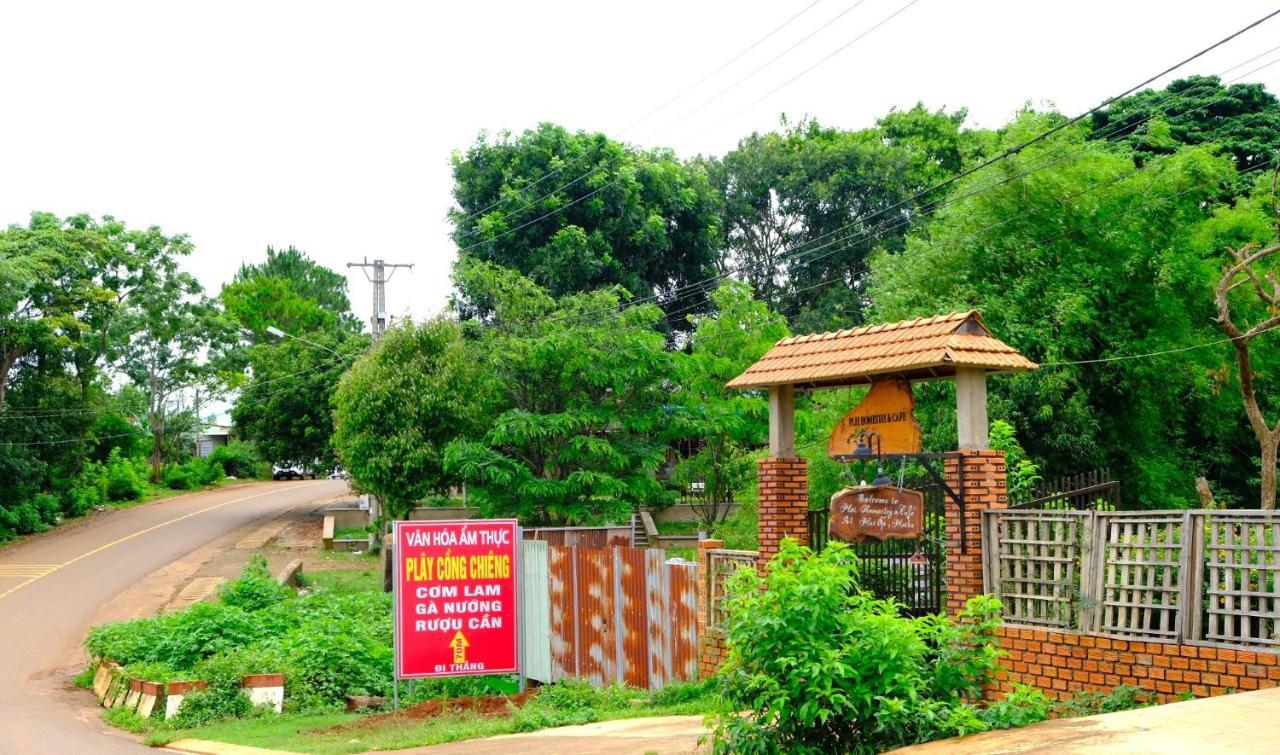 Plei Homestay & Cafe Pleiku Exterior photo